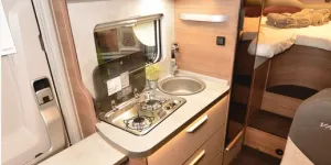 Knaus-Van-Wave-640-MEG-Vansation-kitchen-71137