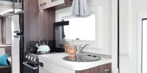 Benimar_Mileo_282_Kitchen-24675