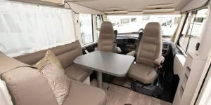 Exsis-lounge-cab-11718