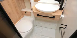 Eura Mobil Xtura 686 EF low-profile motorhome washroom