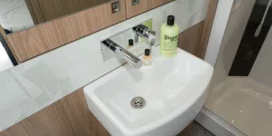 A-mixer-control-and-separate-faucet-set-into-the-wall!-w800-89059
