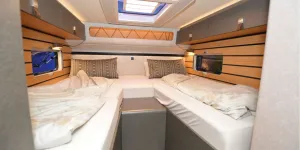The Hymer ML-T 580 4x4 motorhome beds