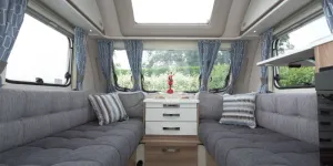 The-settees-are-a-nice-1.9m-long2-w800-21830