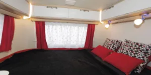 Eriba-bedroom-41116
