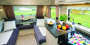 You-can-use-the-lounge-with-full-U-shaped-seating,-or-hinge-up-a-coffee-table-at-the-front-28164