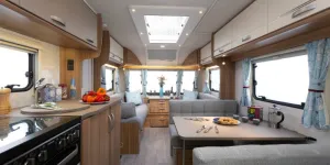 Open-plan-and-gorgeously-spacious;-the-686-is-a-top-family-caravan-86428