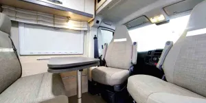 Globecar-Summit-interior-lounge-40926