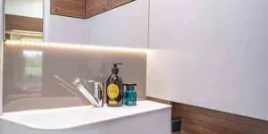 Hymer-B-Class-washroom-89157