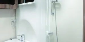 Nuevo_ES_bathroom_option-03669