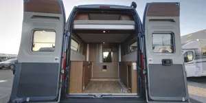 Globecar-rear-doors-59373