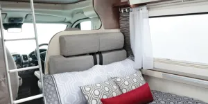 BenimarMileo313_front_bed-88995