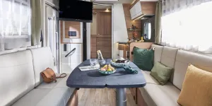 Pilote-lounge-view-2-42869