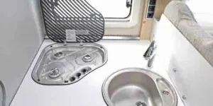 Hymer-kitchen-68570