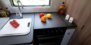 The-hob-has-an-extra-cover-(over-the-glass-top)-to-give-you-additional-worksurface-w800-40805