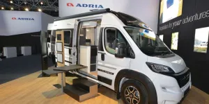Adria-Twin-Supreme-600-SX-12302
