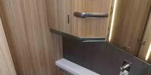 Knaus-washroom-89012