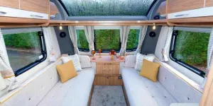 Deeper-windows-for-2018-models-plus-the-wide-sunroof-ensure-the-lounge-is-a-very-light-environment-21346