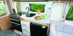 Lighting-is-under-the-edge-of-the-cabinets-and-there&rsquo;s-a-spotlight-at-floor-level,-too2-26034