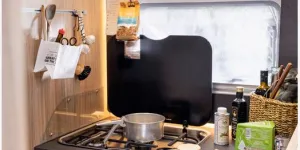 Sunlight-T-68-Adventure-Edition-kitchen-(photo-courtesy-of-Sunlight)-13662
