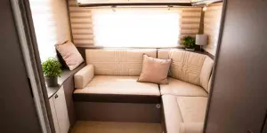 Lyseo-744-HL-lounge-69229