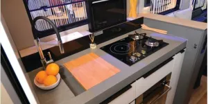 Niesmann + Bischoff Flair 880 A-class motorhome kitchen