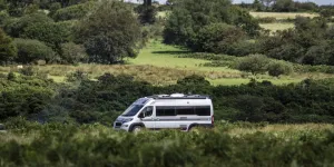 Auto-Sleeper-Fairford-2021-press-shot-Fairford-Plus-Cadover-Bridge-1-copy-27963