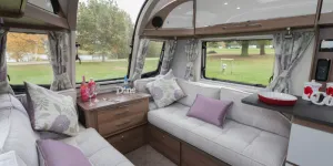 The-high-arching-central-front-window-makes-the-big-lounge-look-even-bigger-w800-52889
