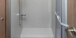 The-shower-walls-and-tray-are-stone-effect-w350-54170