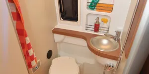 Westfalia Columbus 640 E high-top campervan washroom