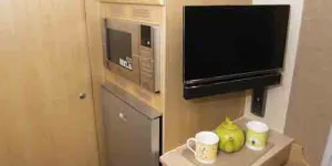 Vantage-Gem-TV-09394
