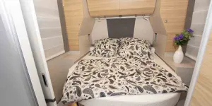 Dethleffs-rear-bed-53577