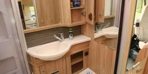 Hymer-Exsis-I-588-4-82996