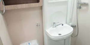 Auto-Sleeper-Bourton-washroom-69151