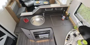 Roller-Team-743-kitchen-59604