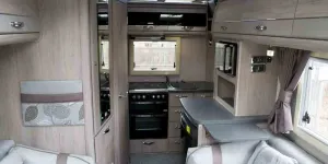Auto-S-Bourton-lounge-2-53813