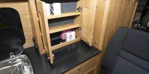 Columbus-kitchen-cupboard-06598