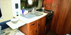 rhp_Auto-Sleeper Kemerton 5