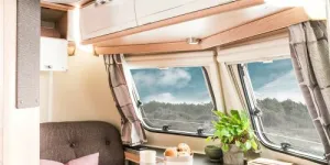ERIBA_Touring_Triton_430_60_Edition_Sitzgruppe-12757