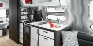 Airstream-Colorado-Kitchen-03183