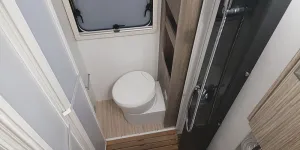 Mileo-washroom-07989