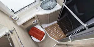 KYATCH_80_WASHROOM_1-65289