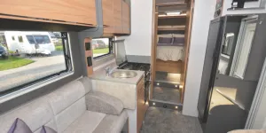 Adamo-754i-interior-45088