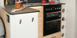 The Bailey Alicanto Grande Porto twin-axle caravan kitchen