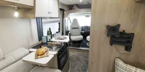 Compass-Avantgarde-kitchen-and-cab-84501