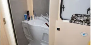 The-Rimor-Evo-77-Plus-washroom-29025