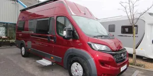 2017_Globecar_Revolution_and_600L_004-94795