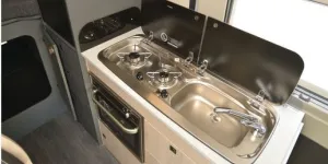 Auto-Trail-Expedition-68-campervan-kitchen-11020