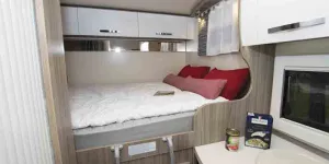 Benimar-Primero-rear-bed-08417