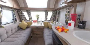 pale-grey-with-bright-lime-shades---very-on-trend-and-very-attractive-52490