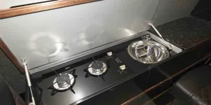 Hillside-Birchover-hob-62233